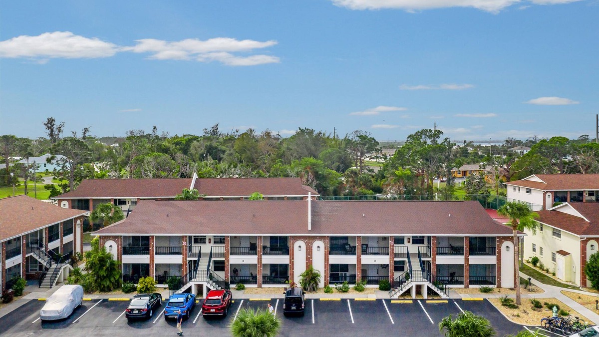 Englewood South House | Palm Manor 3-102 Close to Manasota Key