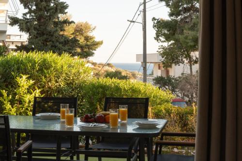 Vouliagmeni Apartment | Palm & Pearl Apartment