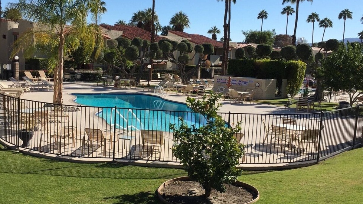 Vista Norte Condo | Palm Springs 2 bed/2bath condo - Great Location/Resort like setting - 2 pools