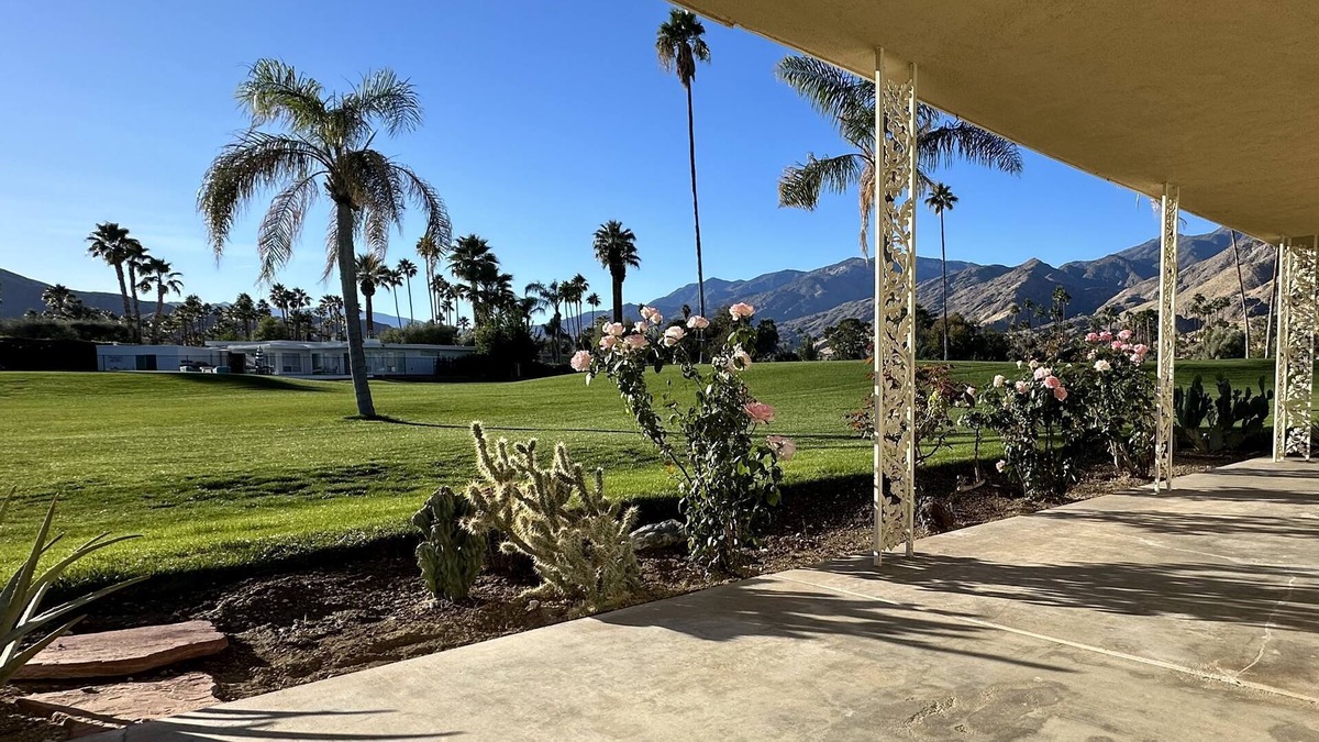 Canyon Corridor Condo | Palm Springs Hideaway