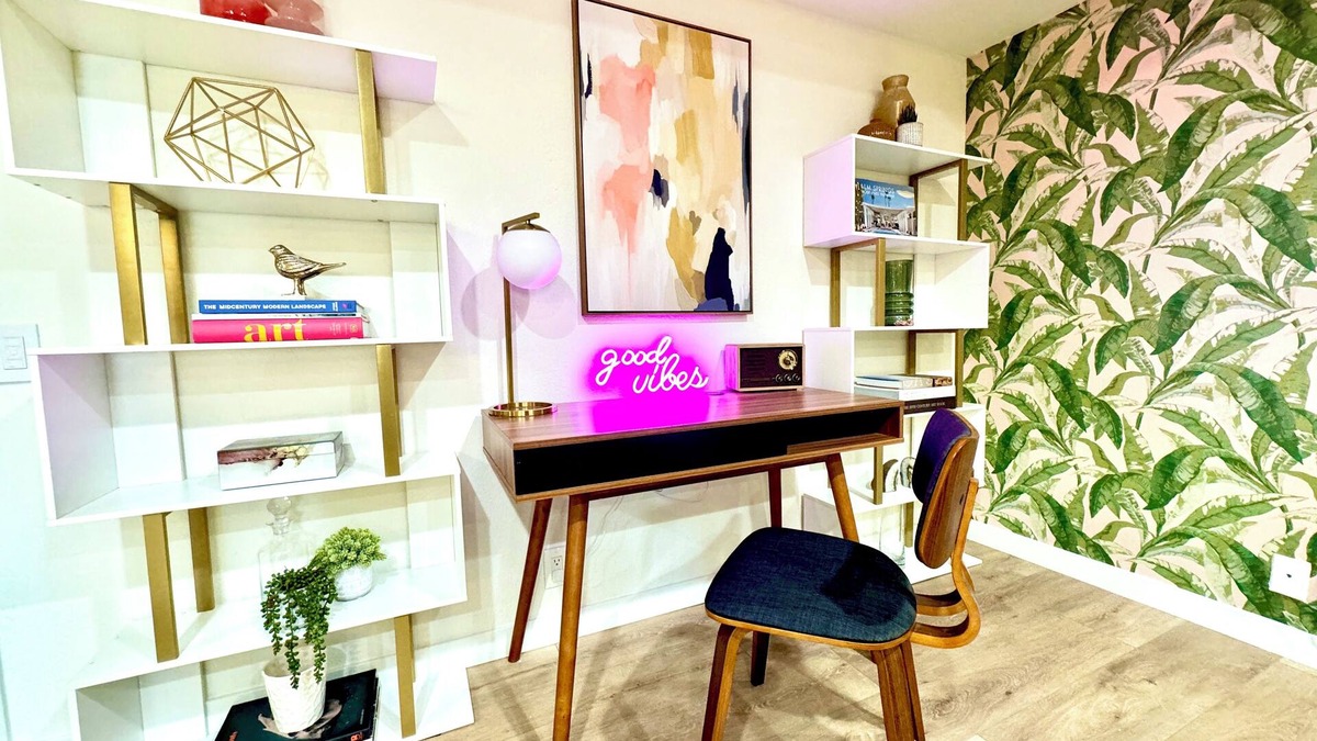 Cathedral City Condo | Palm Springs Royale Amazing 1-bedroom condo with WiFi, AC in unique Palm Springs