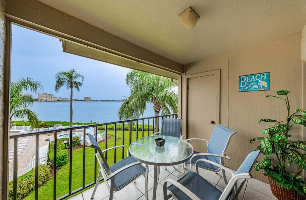 Palma del Mar House | Palma Dont Worry Beach Happy on Isla del Sol
