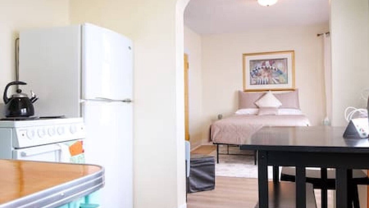 Baker City Apartment | Palmer House Studio 3