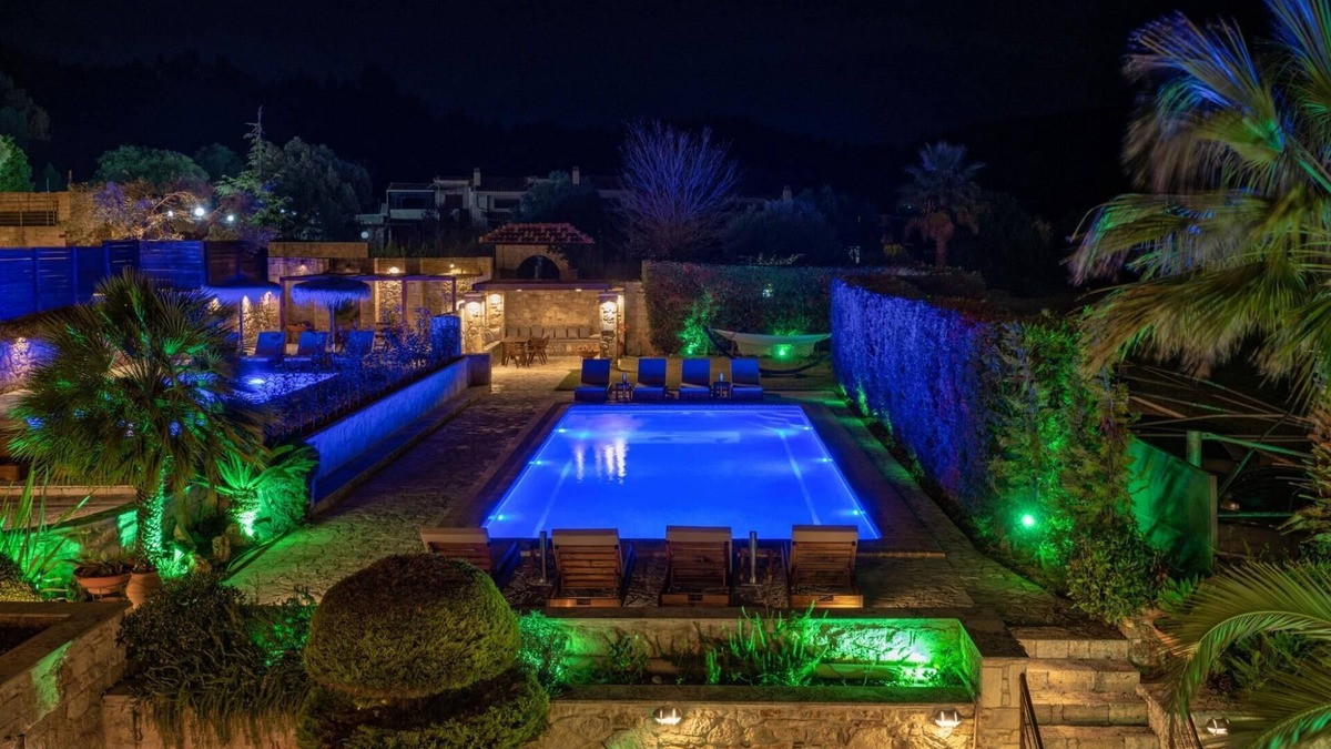 Nea Skioni Villa | Palmrise Luxury Villas - Blue Villa
