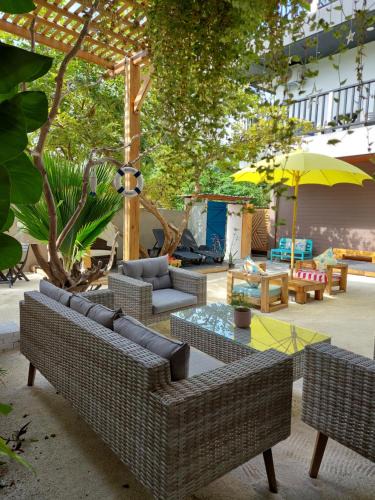 Fulhadhoo House | Palms Retreat