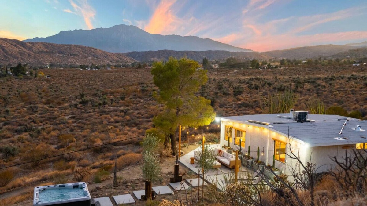 Morongo Valley House | Palo Verde Canyon~5 acre Private Mountain~Hot Tub