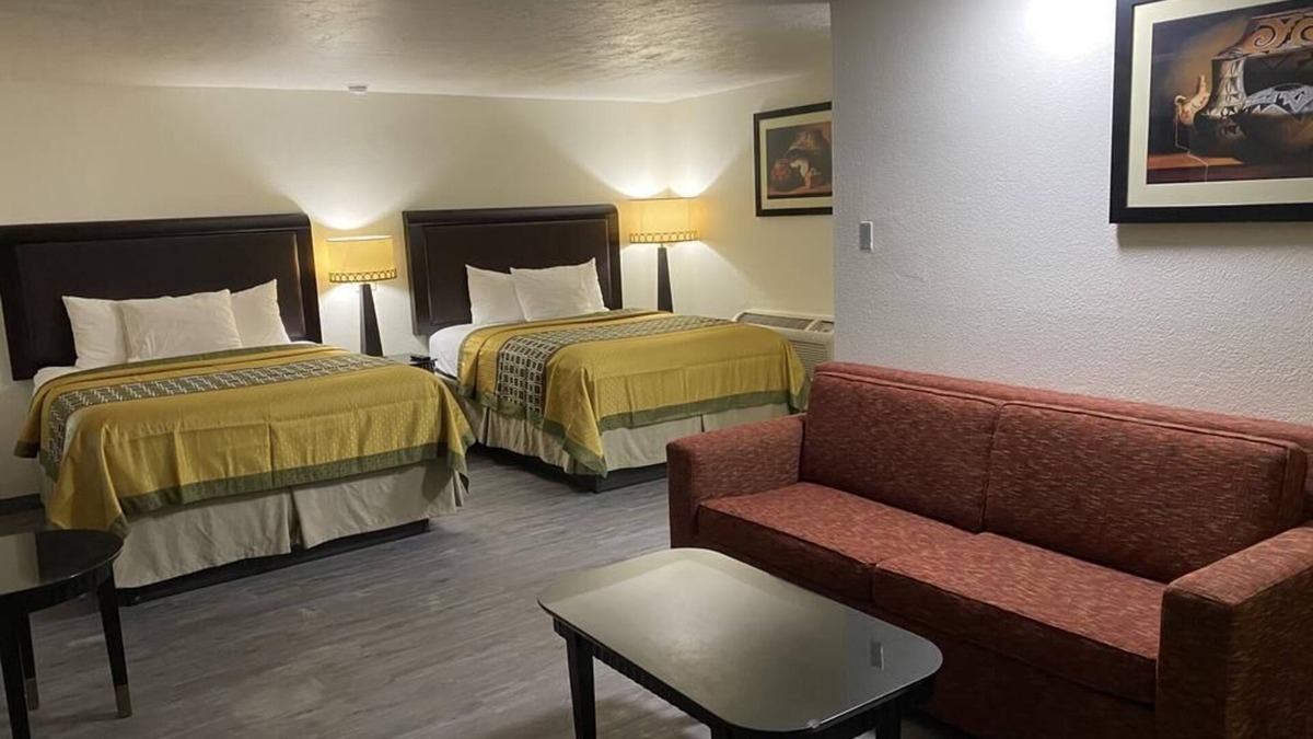 East Las Vegas Hotel | Palomino motel