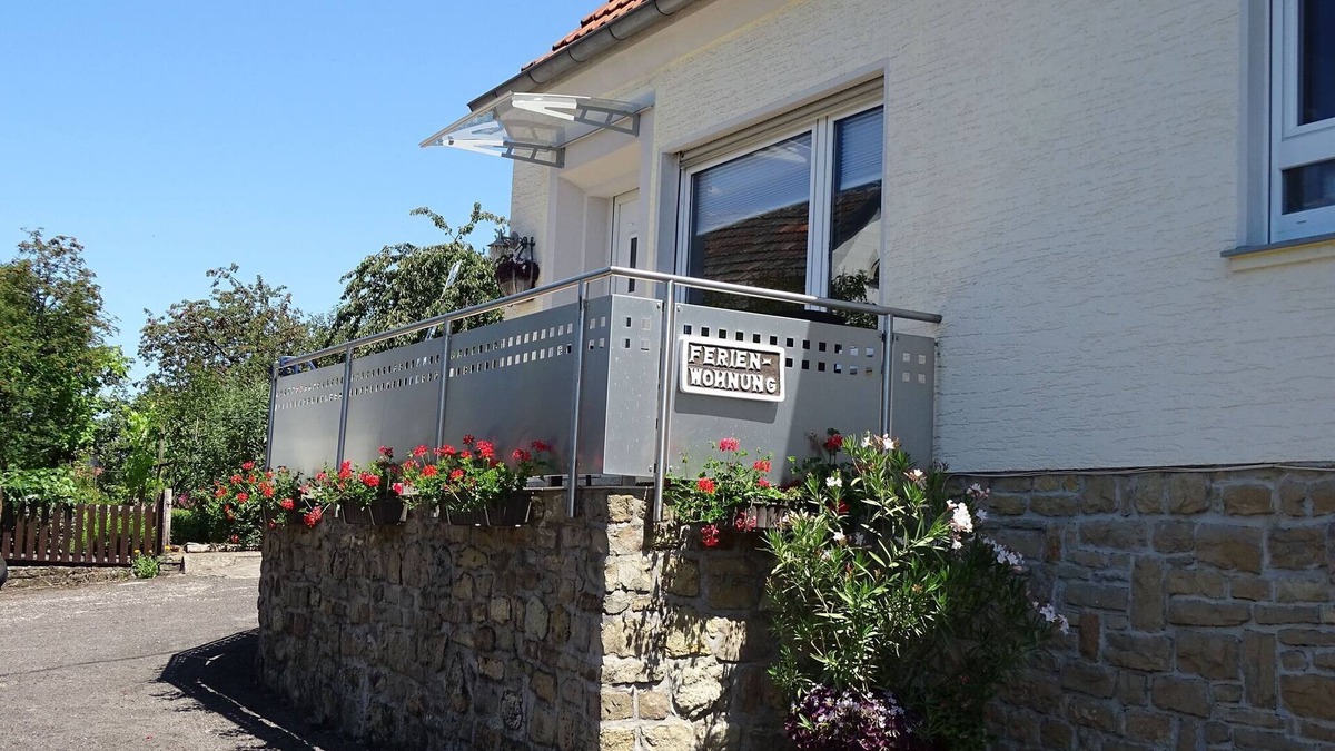 Wehr Apartment | Palzem Riverside Escape