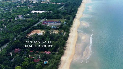 Kampung Penarik Resort | Pandan Laut Beach Resort