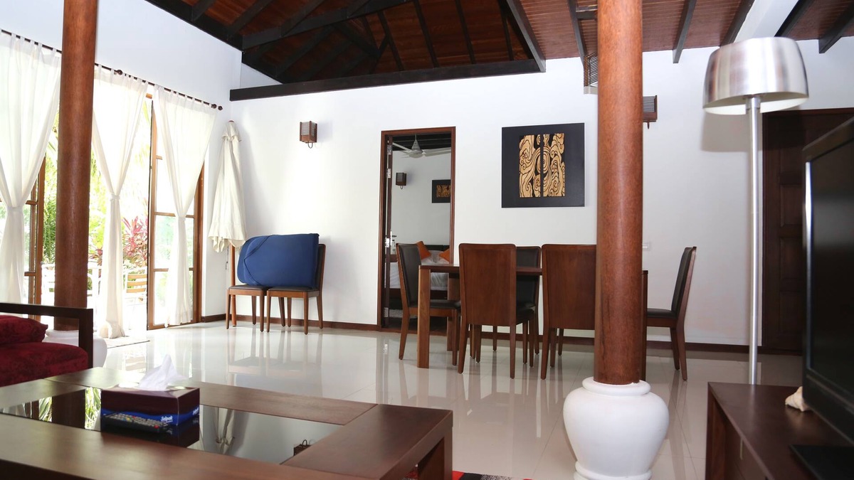 Velidhoo House | Pandanus Villa