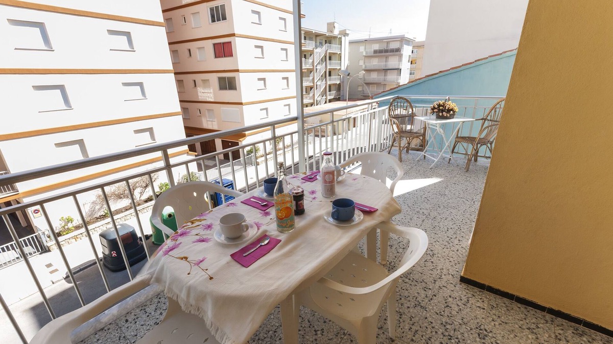 Miramar House | PANDORA 3 - Apartment with terrace in Playa de Miramar .