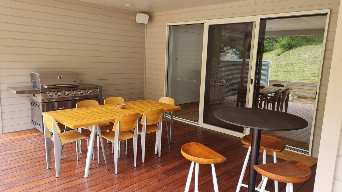 Venus Bay House | Pandora's Escape - Newly Built 7 Star Rated Home