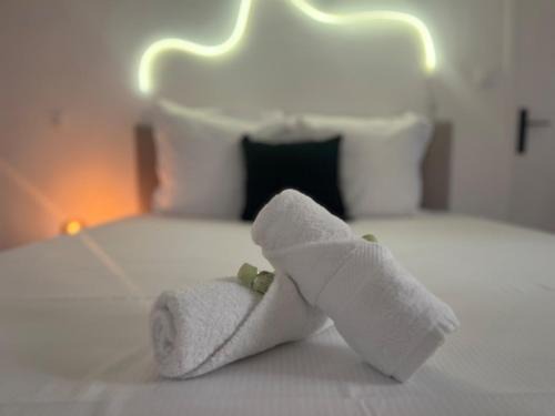 Sete Apartment | "Pandora" Studio Romantique, Baignoire,Clim, Wifi