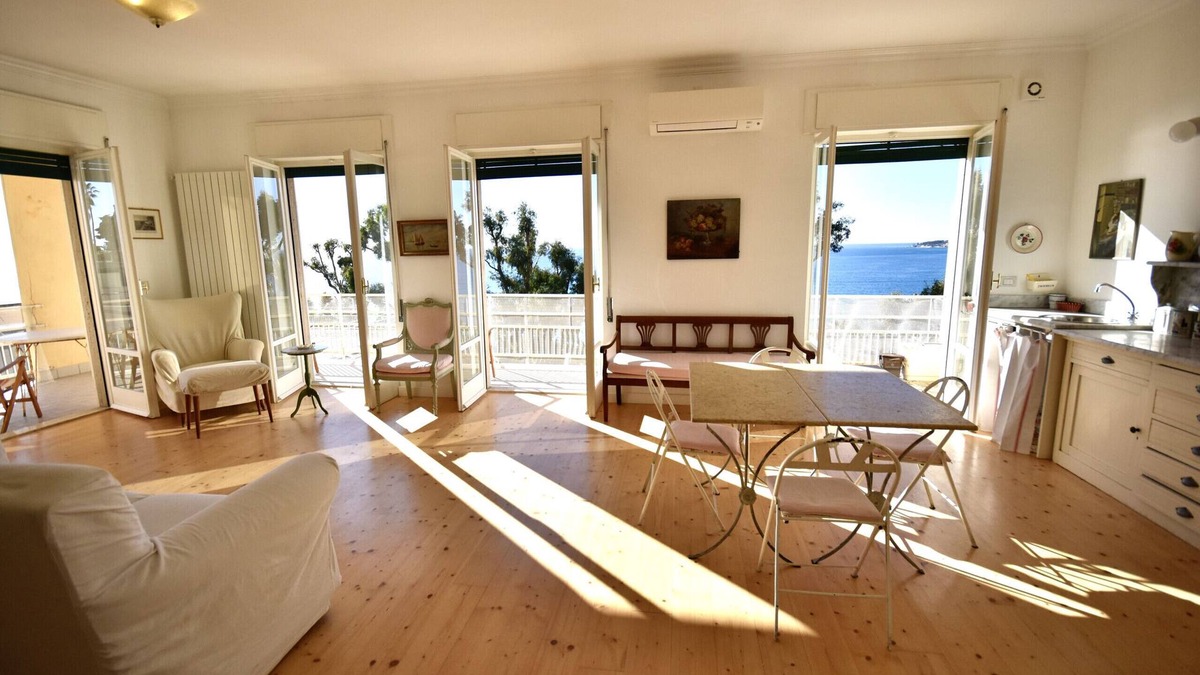 Ospedaletti Apartment | Panorama Apartment in Ospedaletti by Wonderful Italy