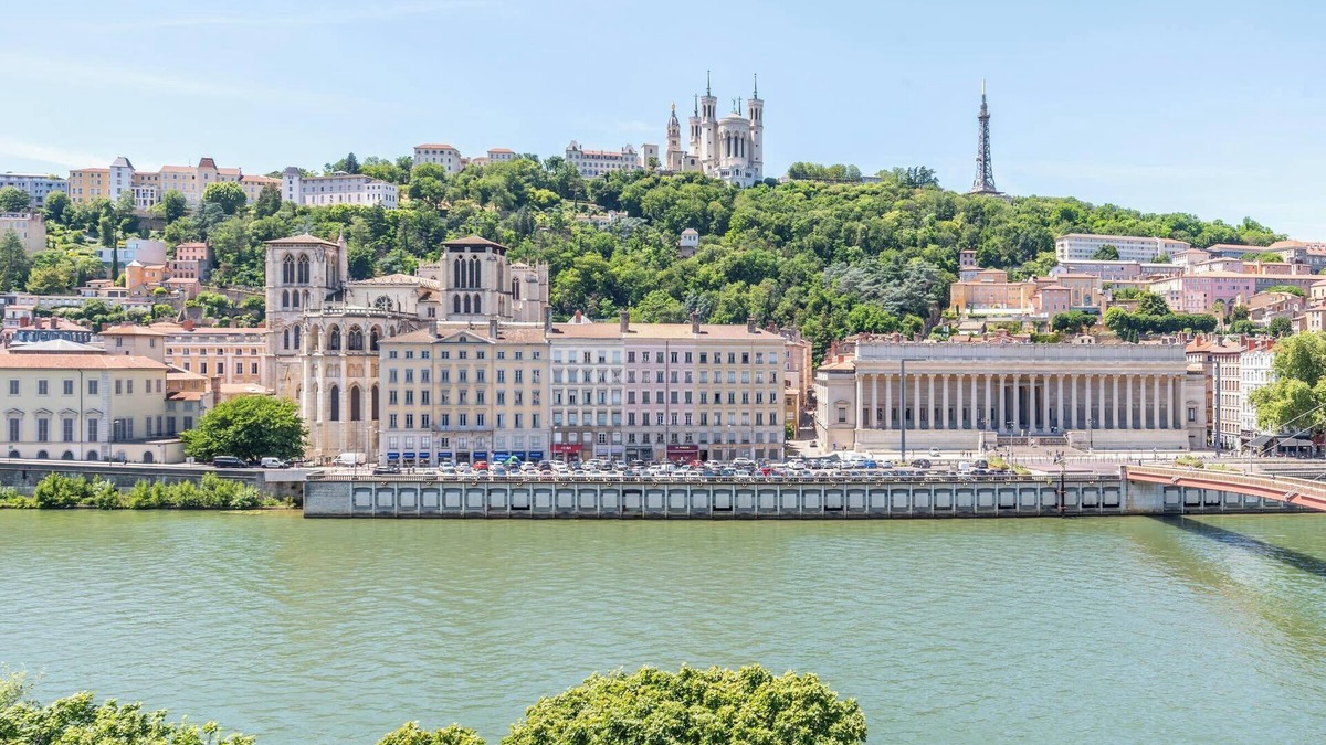 La Presqu'ile Apartment | Panorama - Magnificent flat with breathtaking view of Fourvière Basilica