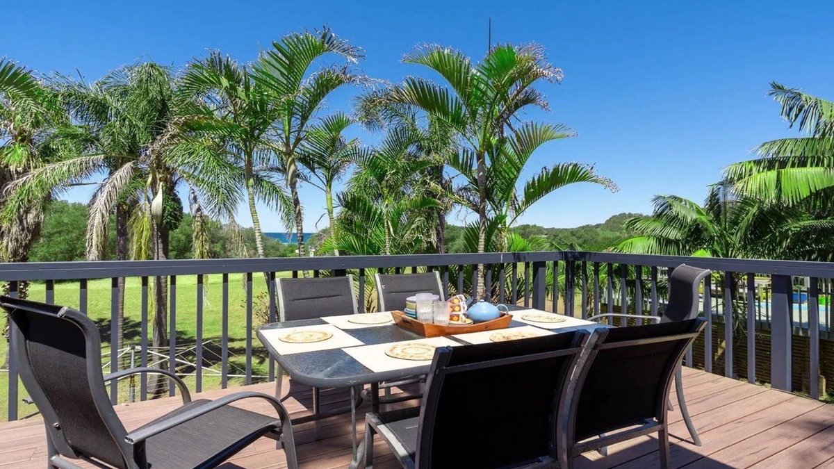 Kiama Downs House | Panorama Place on Jones Beach - multi level beachfront