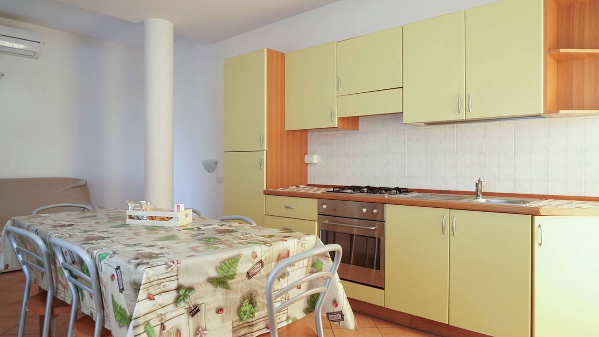 Marina di Vasto Apartment | Panorama Rooms 2 about 1 km from the beach in San Salvo Marina