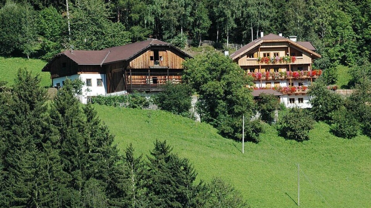 Luson House | "Panoramablick" Gedrarzerhof