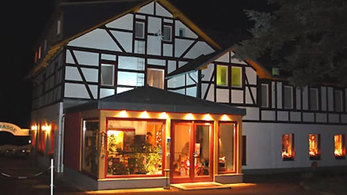 Halbestadt Hotel | PanoramaHotel Lilienstein