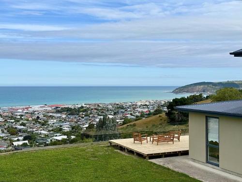 Oamaru Villa | Panoramic Sea & Town View Oamaru 睁眼即见太平洋 I 躺观日月同辉