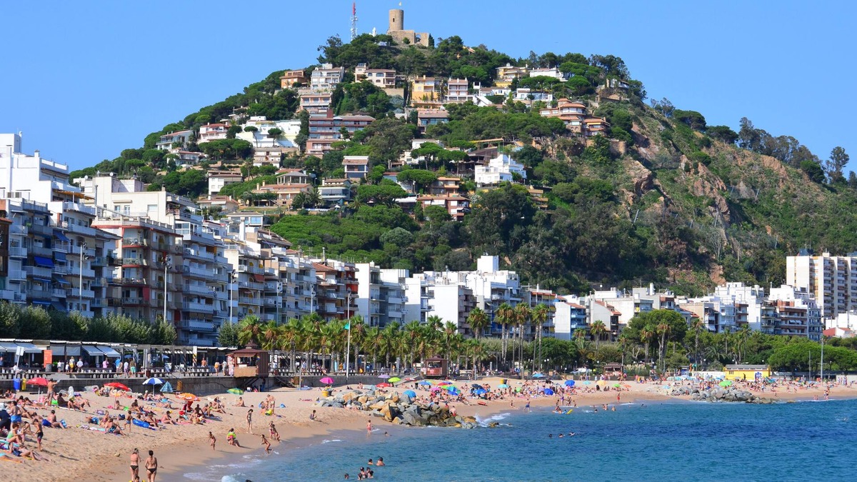 Blanes Apartment | Panoramic sea views apartment in the center. Great comfort and guest service