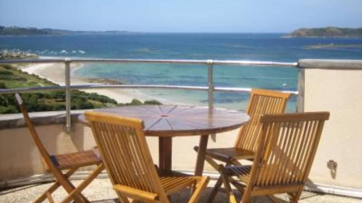 Trelevern House | PANORAMIC sight on the sea and the islands