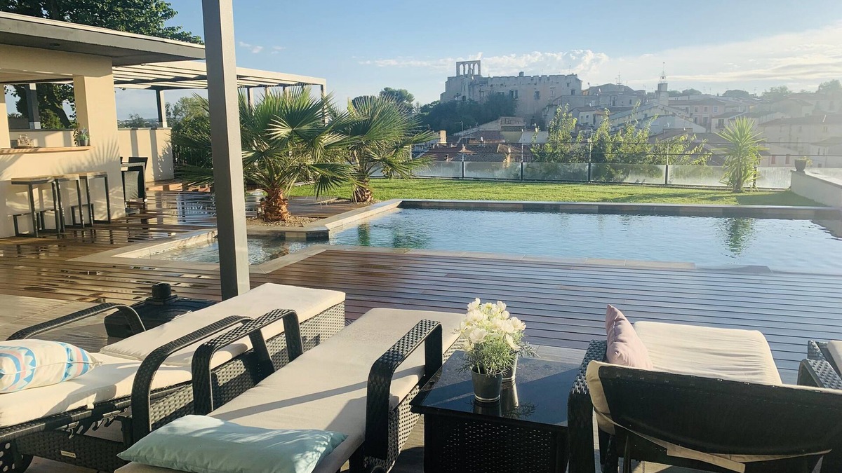 Montbazin House | Panoramic view of the village