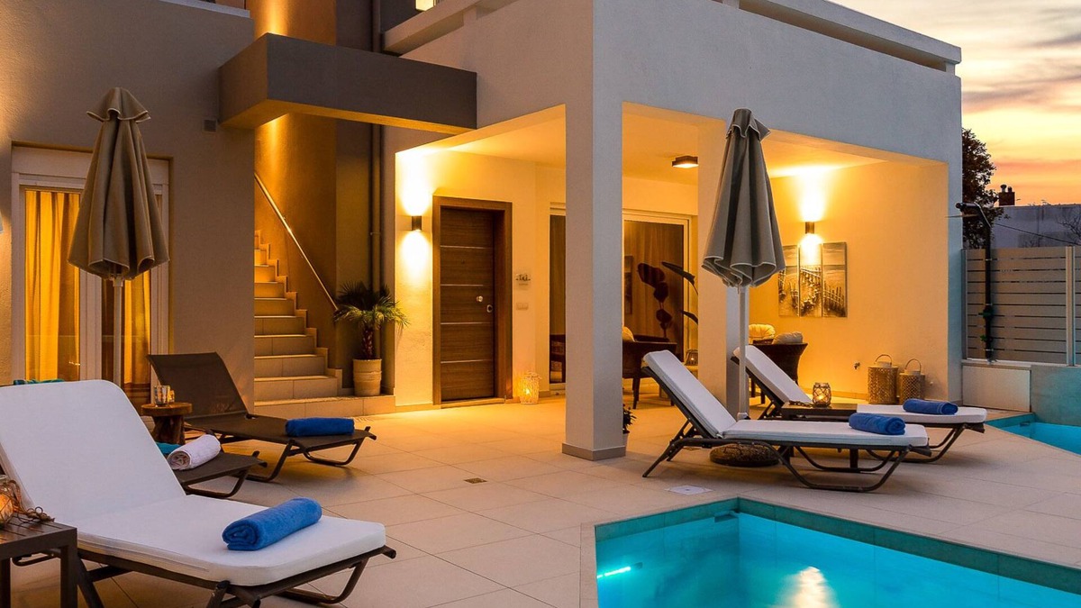 Armenoi Villa | Panoramic views, 2 pools, gym, BBQ, close to shops!