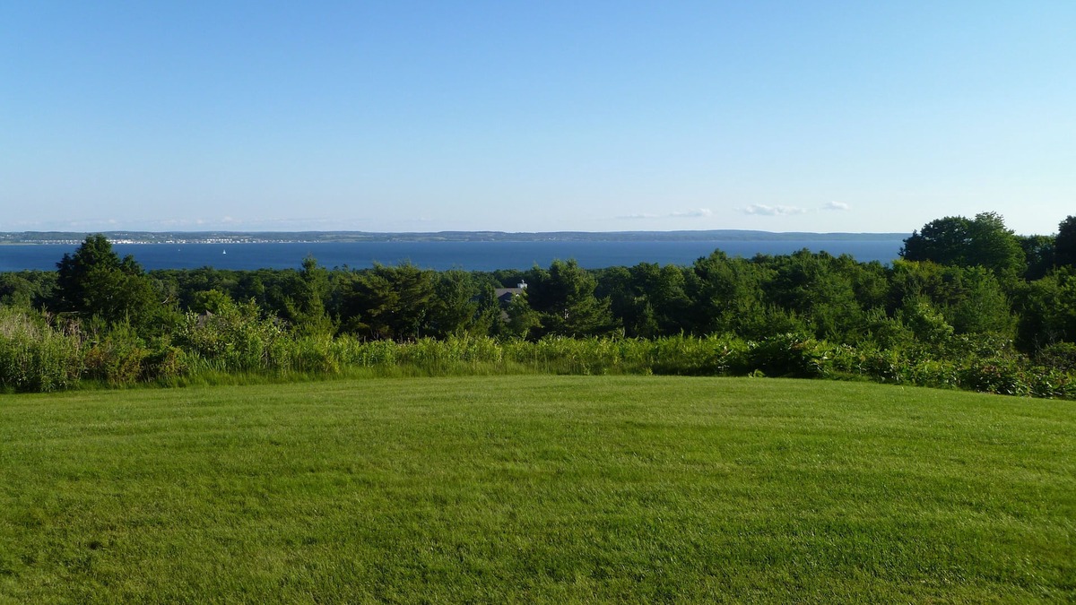 Forest Beach Condo | Panoramic Views of Little Traverse Bay in Harbor Springs