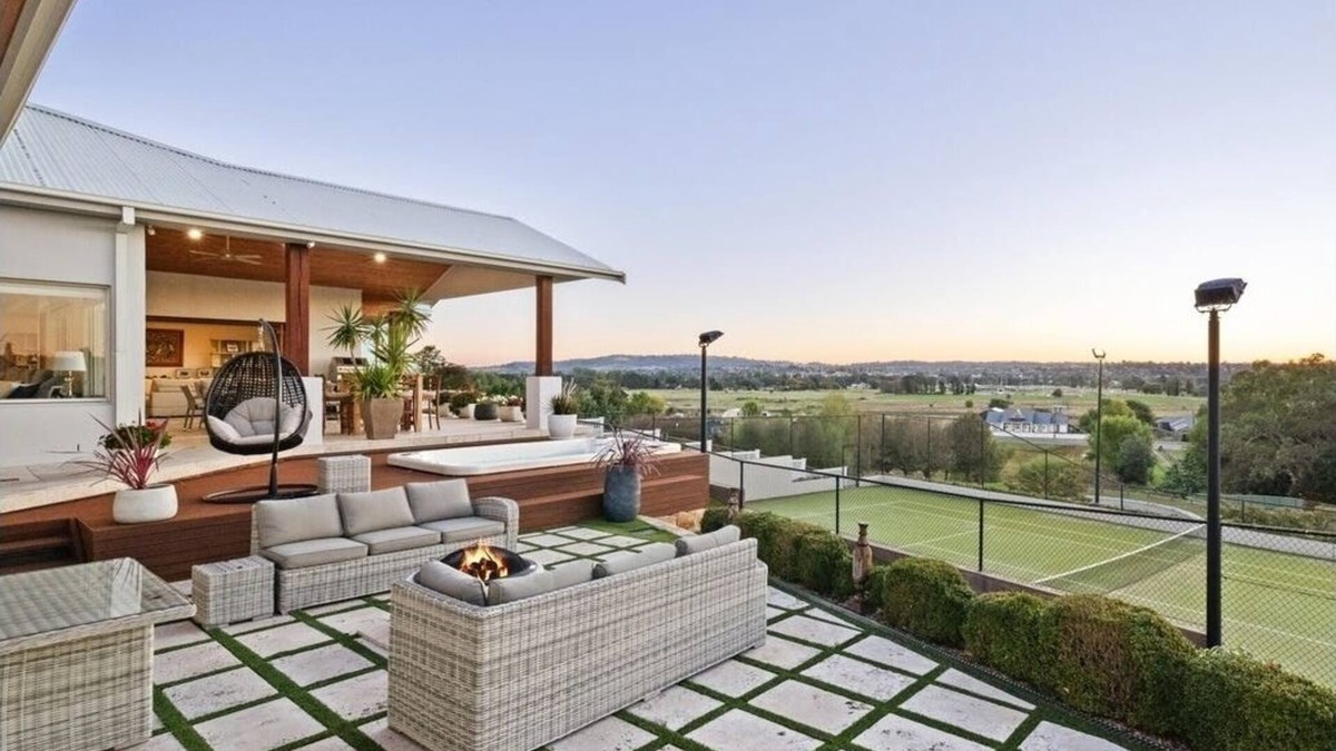 Kelso House | Panoramic Views Over Bathurst