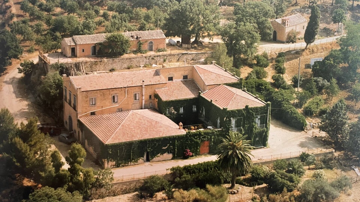 Nicosia Villa | Panoramic villa with terrace, close to Italian Fashion Outlets