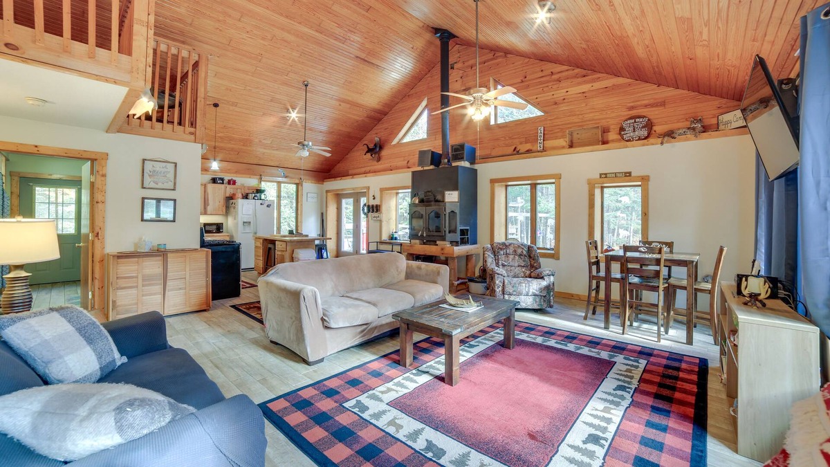 Paradise Cottage | Paradise Cottage: Trail Access Nearby