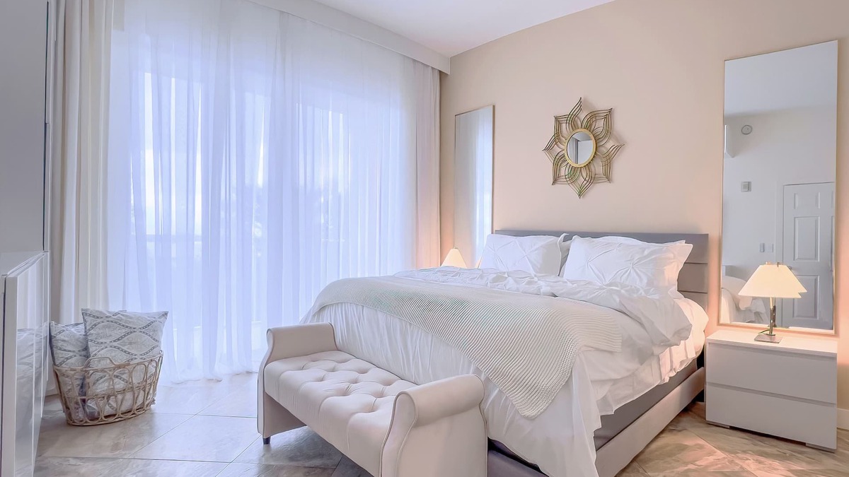 Island Estates Condo | Paradise DeLux 2bd Penthouse