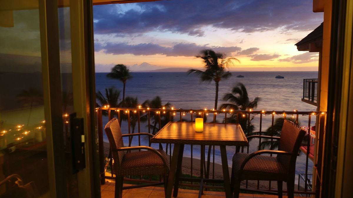 Kihei Condo | Paradise Found! Top Floor, Beachfront, Oceanfront, Ocean View