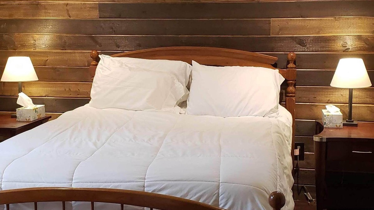 Shadow Mountain Apartment | Paradise in the Pines - Cozy Retreat in the Heart of Town