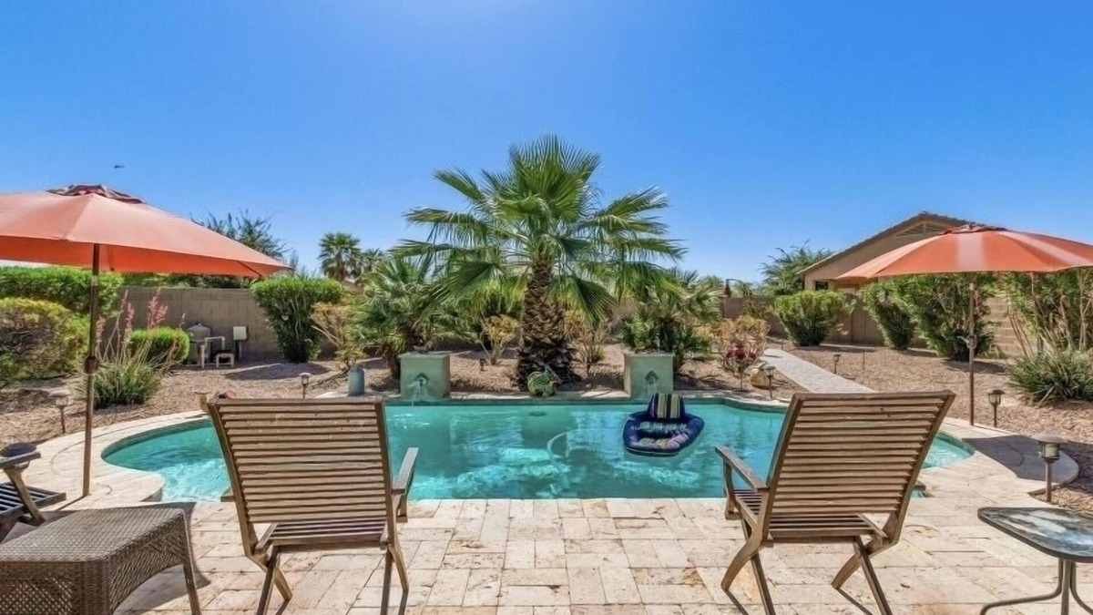 Maricopa House | "Paradise in your own back yard," Maricopa with Pool