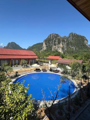 Vang Vieng Resort | Paradise Mountain View Resort