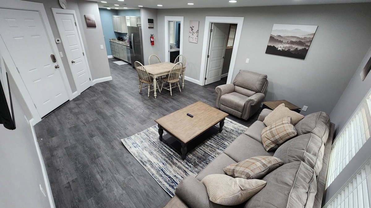Leesburg Apartment | Paradise on Lake Harris Apt #201