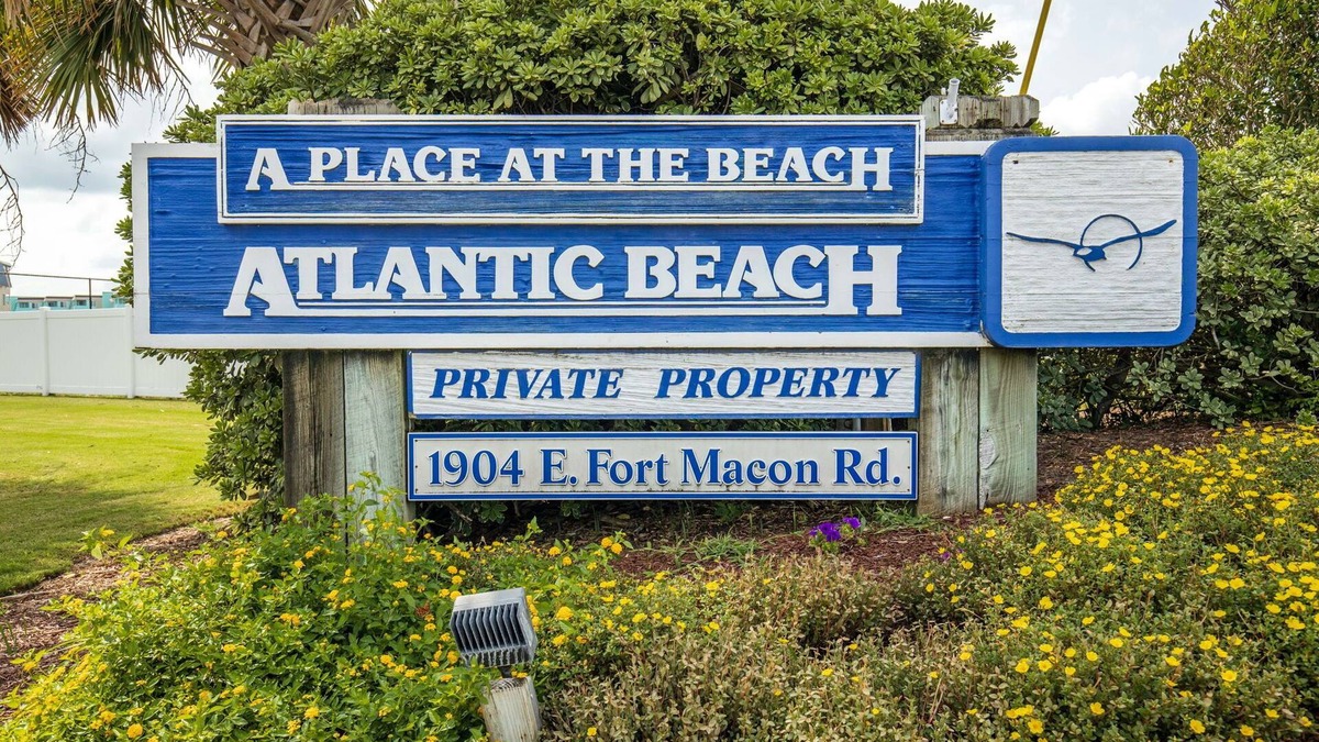 Morehead City Condo | Paradise Palms! in A Place At The Beach Resort on the OCEAN & the BEST pools!