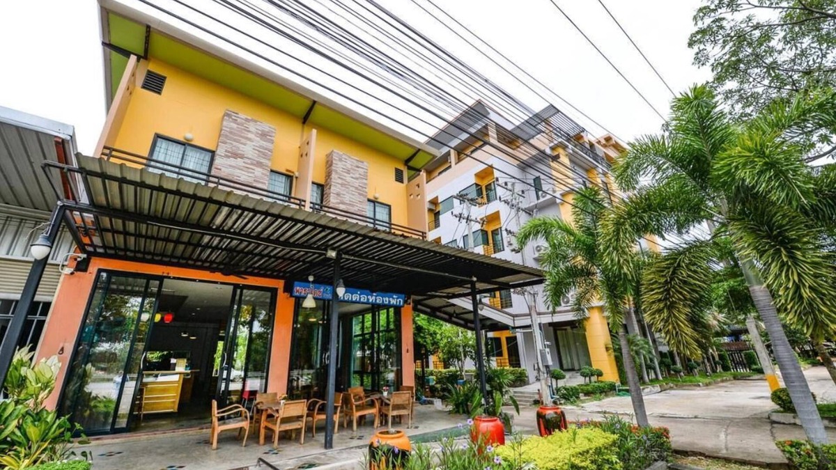 Nong Pla Lai Hotel | Paradise Resort