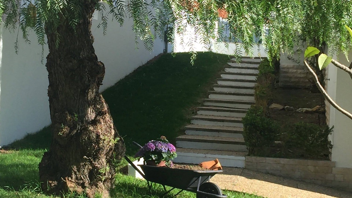 Cascais Bed & Breakfast | Paradise Suites