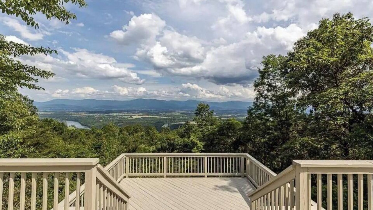 Luray Cabin | Paradise View Cabin