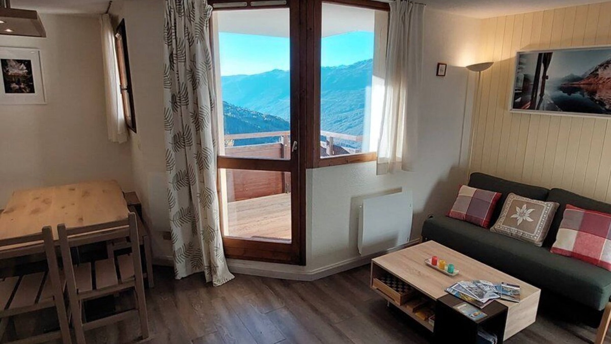 Vallandry Apartment | Paradiski, closed to the slopes and shops vallandry