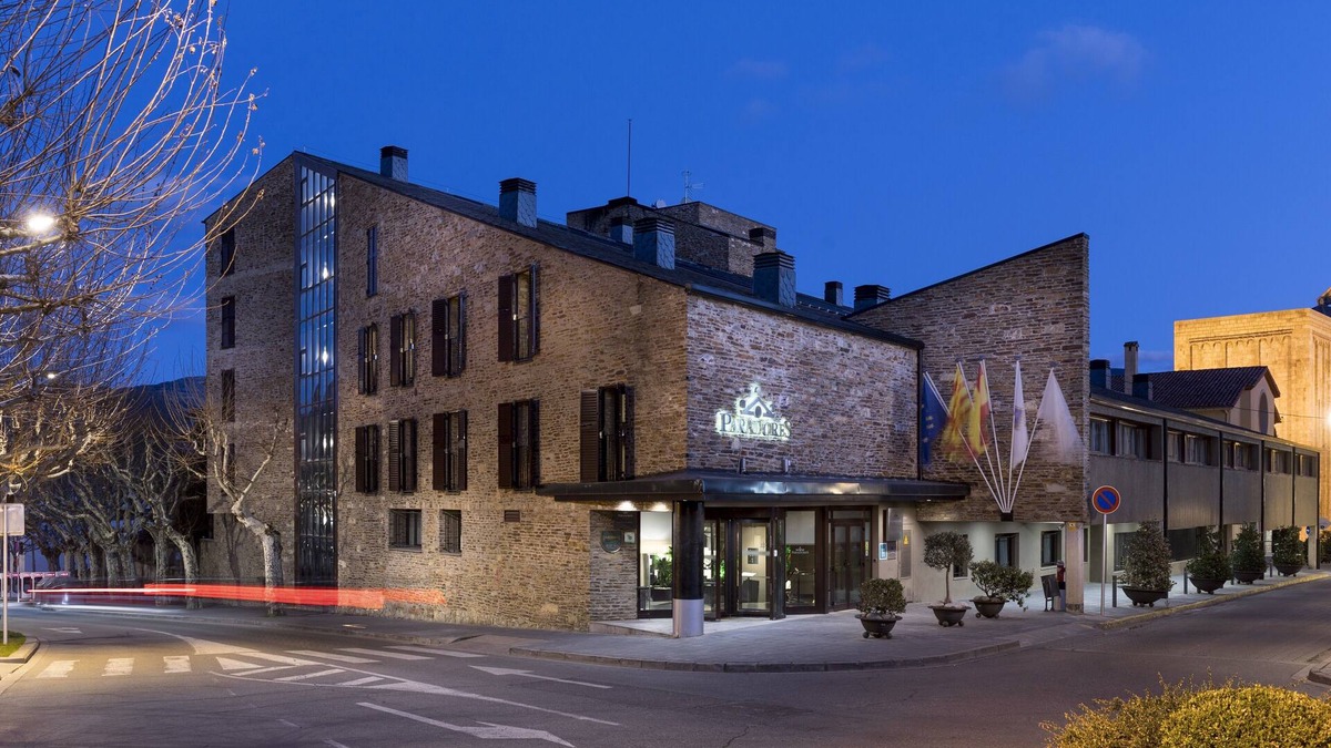 Seu de Urgell Hotel | Parador de la Seu d'Urgell