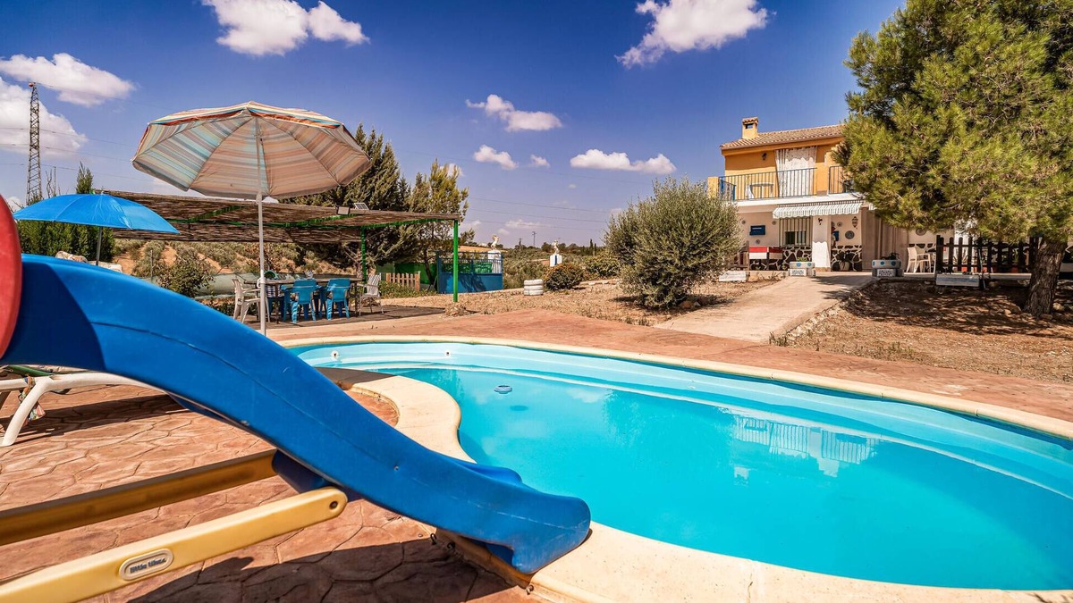 Tozar House | Paraje Los Arrañales