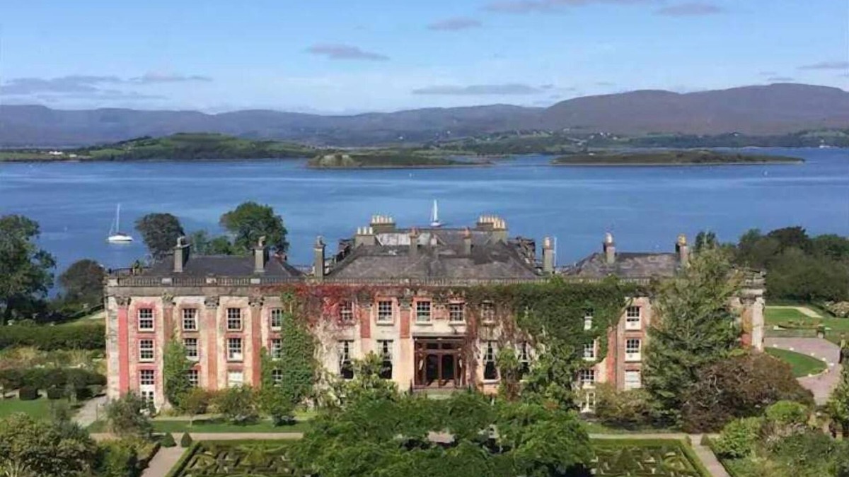 Bantry Apartment | Paris Rooftop Studio, European charm, French chic, Downtown location