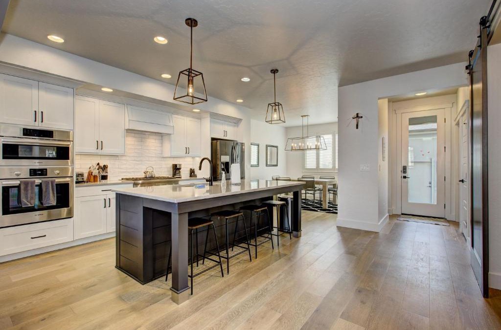 Warm Springs Villa | Park Place is a new, modern and sophisticated townhome in desirable Harris Ranch with use of community pool near Bown Crossing, Barber Park, Greenbelt and foothills trails, hike or float the river or ride the greenbelt from here