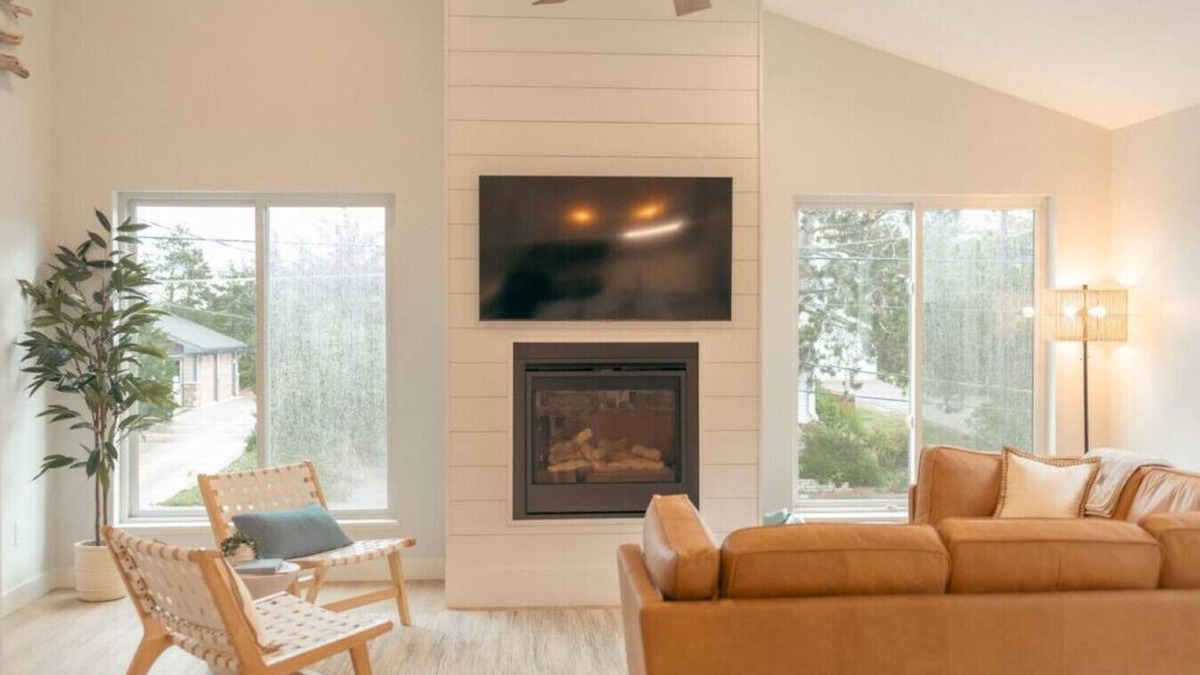 Park Point House | Park Point 1315 Scandinavian Home