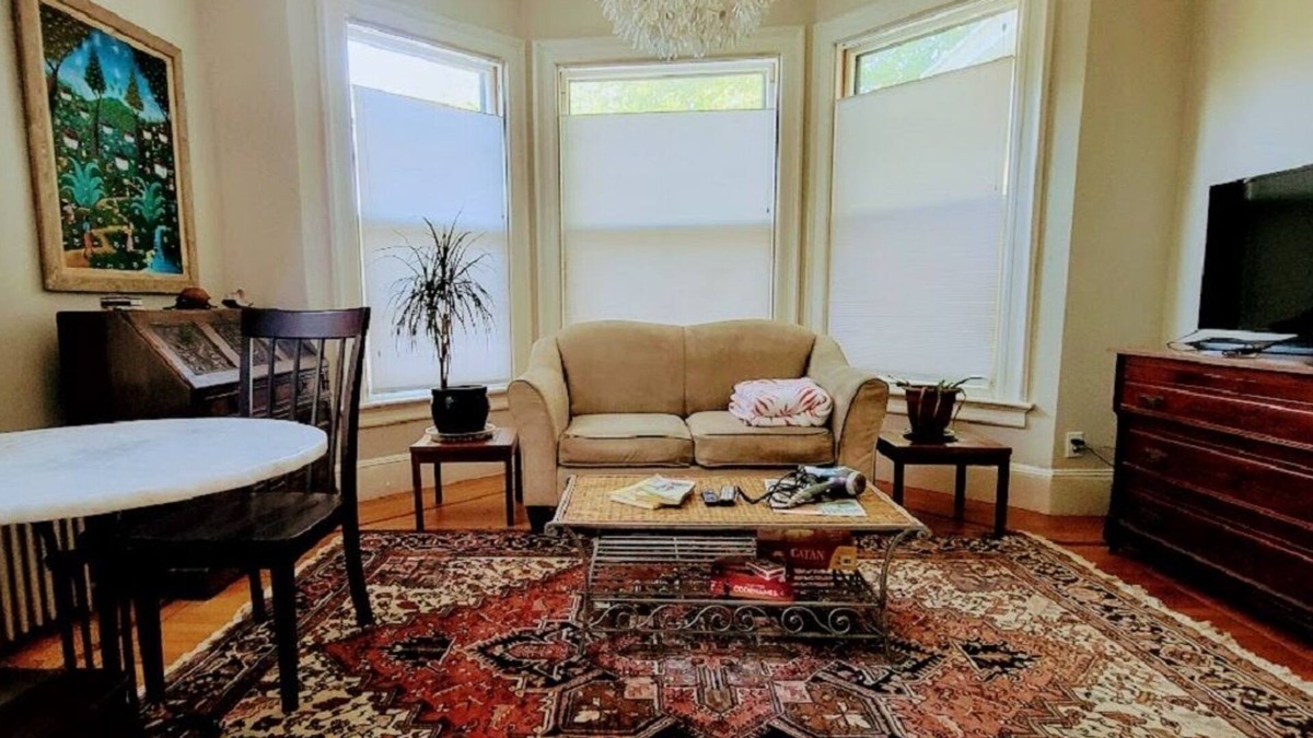 West End Apartment | Park View Apt 1/1 with Parking - Minutes from Hospitals and Universities