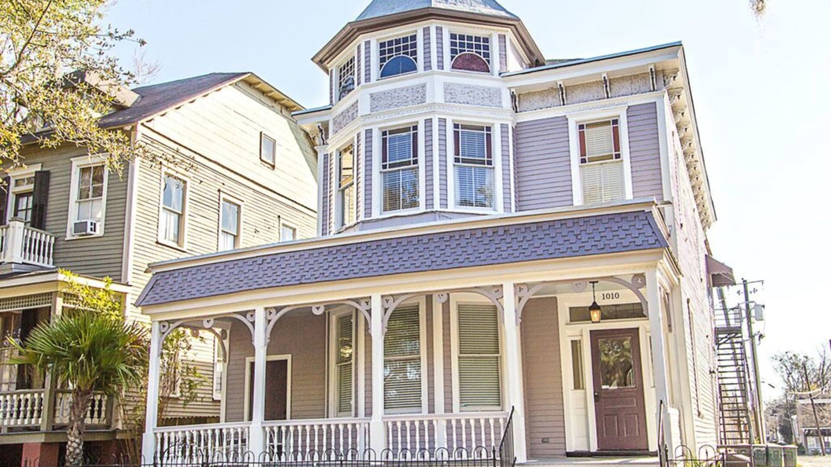 Historic Downtown Savannah House | Park View | Historic Home, Across From Forsyth Park
